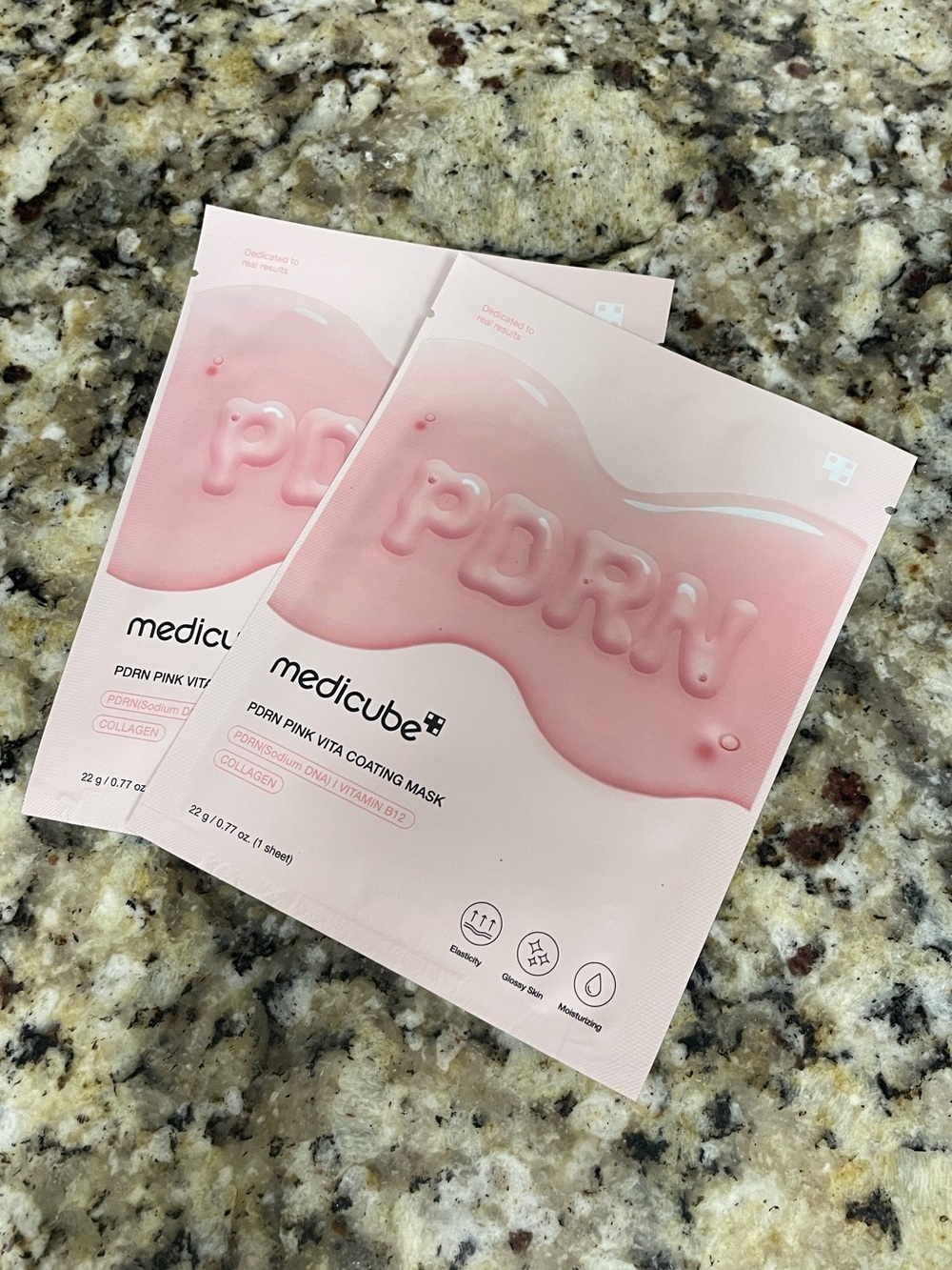 Medicube PDRN Pink Vita Coating Mask Set